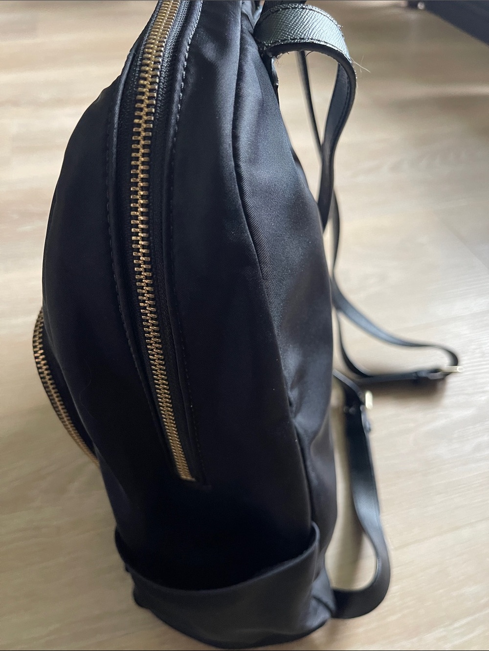 Kate Spade New York Large Hilo Black Avenue laptop backpack - Picture 4 of 10
